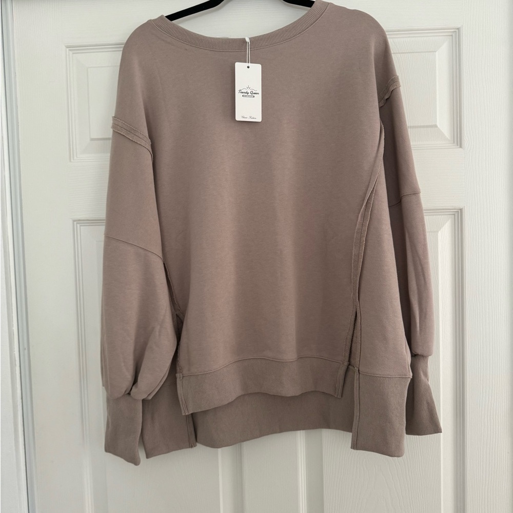 Women’s sweatshirt